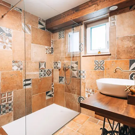 Posest Kunigunda Smartno v Rozni Dolini